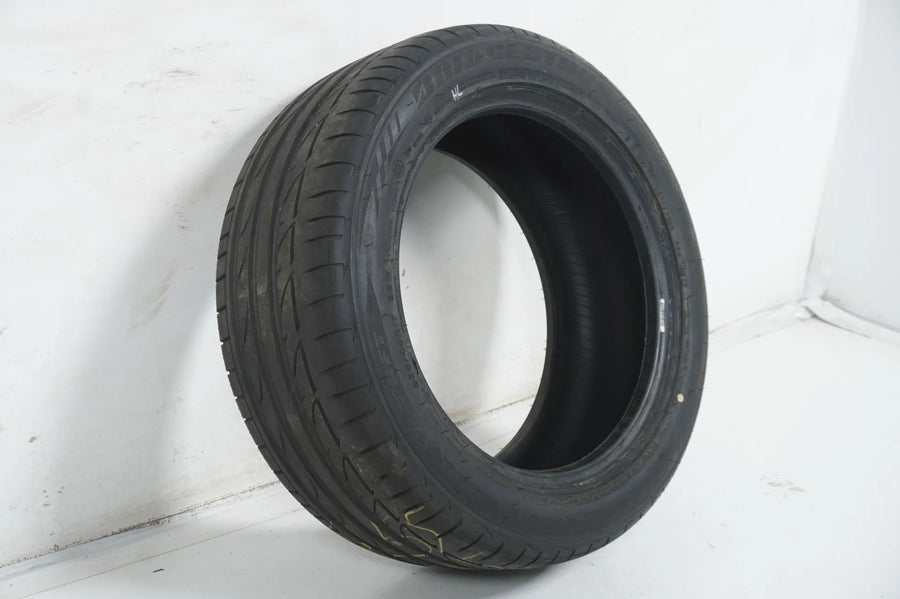 1x Sommerreifen Bridgestone 255 45 17 Zoll DOT17 BMW* ca.6mm