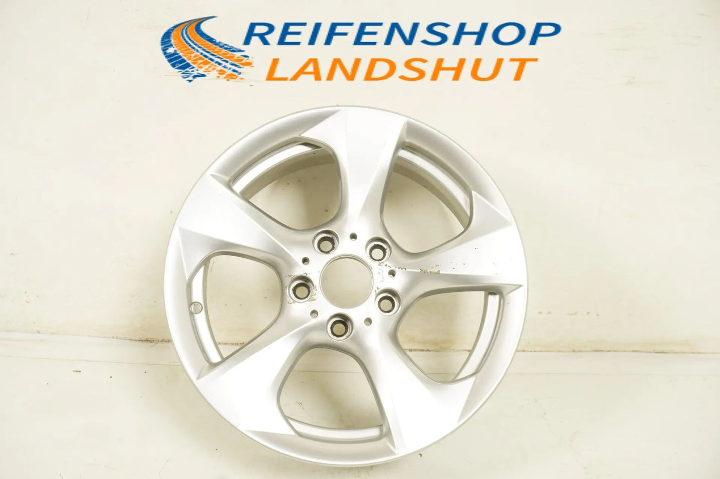 1 x BMW 1 Series E81 E82 E87 E88 Alloy Wheel 17 Inch 370 6797517