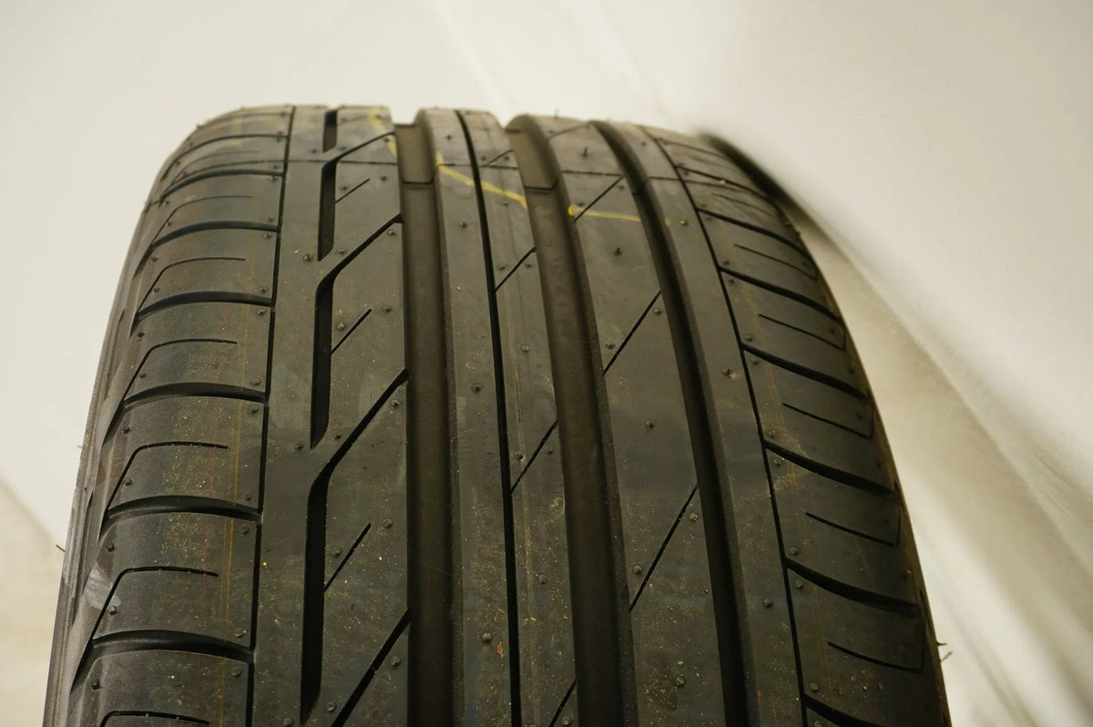 Mercedes A B CLA Klasse W176 W117 Sommerräder 225 45 17 Zoll Detailansicht 12