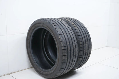 2 pneus été Bridgestone 255/45 R19 pouces, profondeur de sculpture d'environ 5 mm, DOT 21 MO