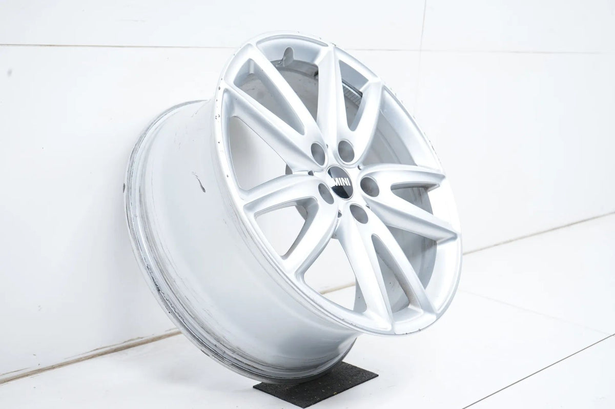 1 x originele MINI Clubman F54 lichtmetalen velgen 18 inch 815 6887612 Detailweergave 5