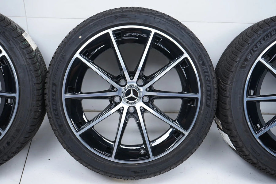 Mercedes A35 W177 AMG Winterreifen Winterräder 235 40 18 Zoll