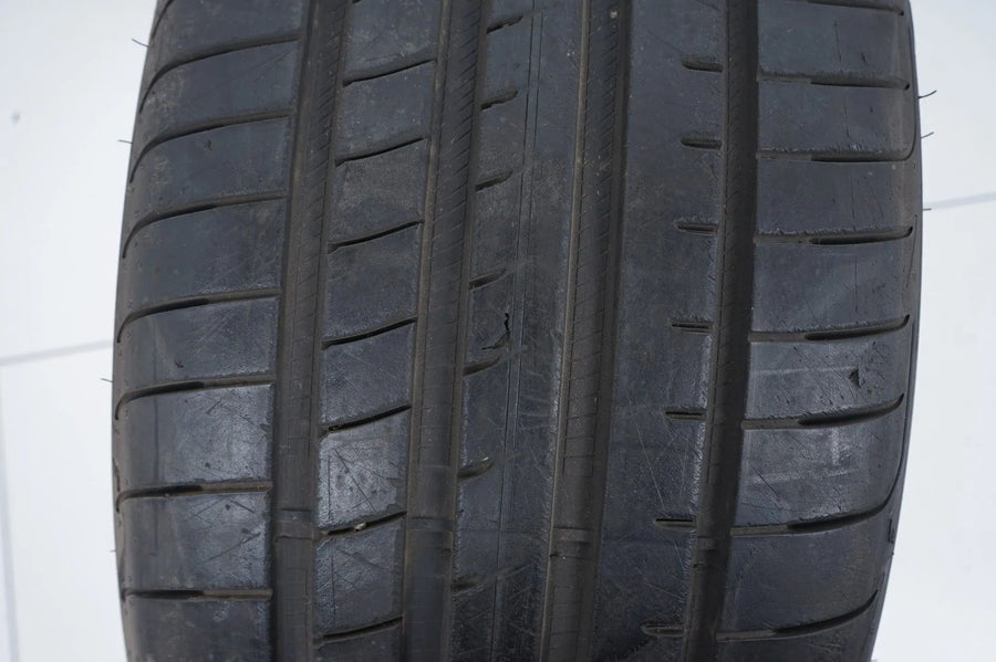 1x Goodyear summer tire 255/35 R19 inch DOT18 approx. 6 mm tread depth BMW* RFT