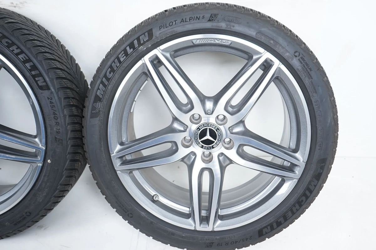 Mercedes E Klass W213 AMG Allwetterräder mit neuen Allwetterreifen 245 40 19 Zoll A2134012000