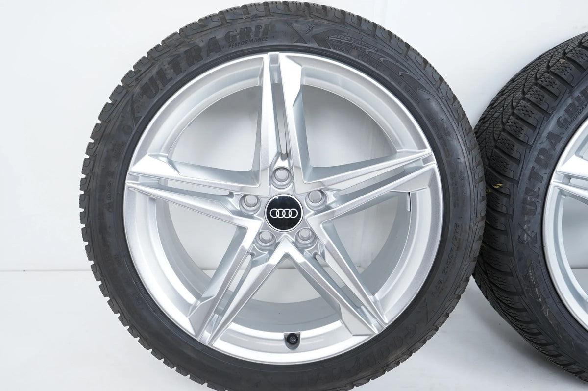 Audi A4 8W B9 Winterräder Winterreifen 245 40 18 Zoll 8W0601025EC Detailní zobrazení 3