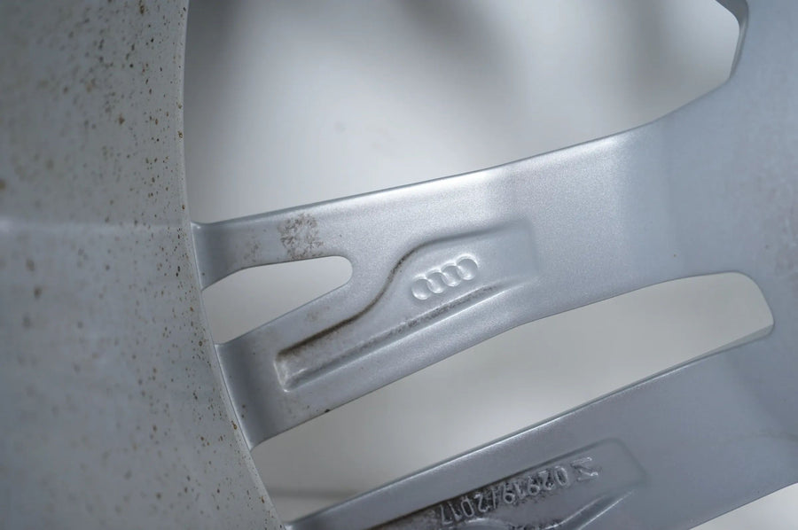 Audi A5 S5 B10 FU 8B Winterreifen Winterräder 245 40 19 Zoll 8B3601025AS
