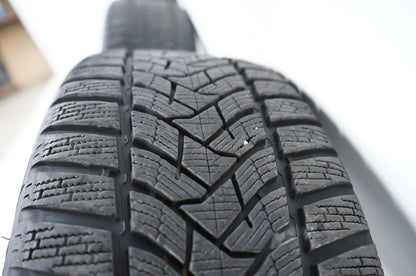 Audi A3 8Y Winterreifen Winterräder 225 40 18 Zoll 8Y0601025j