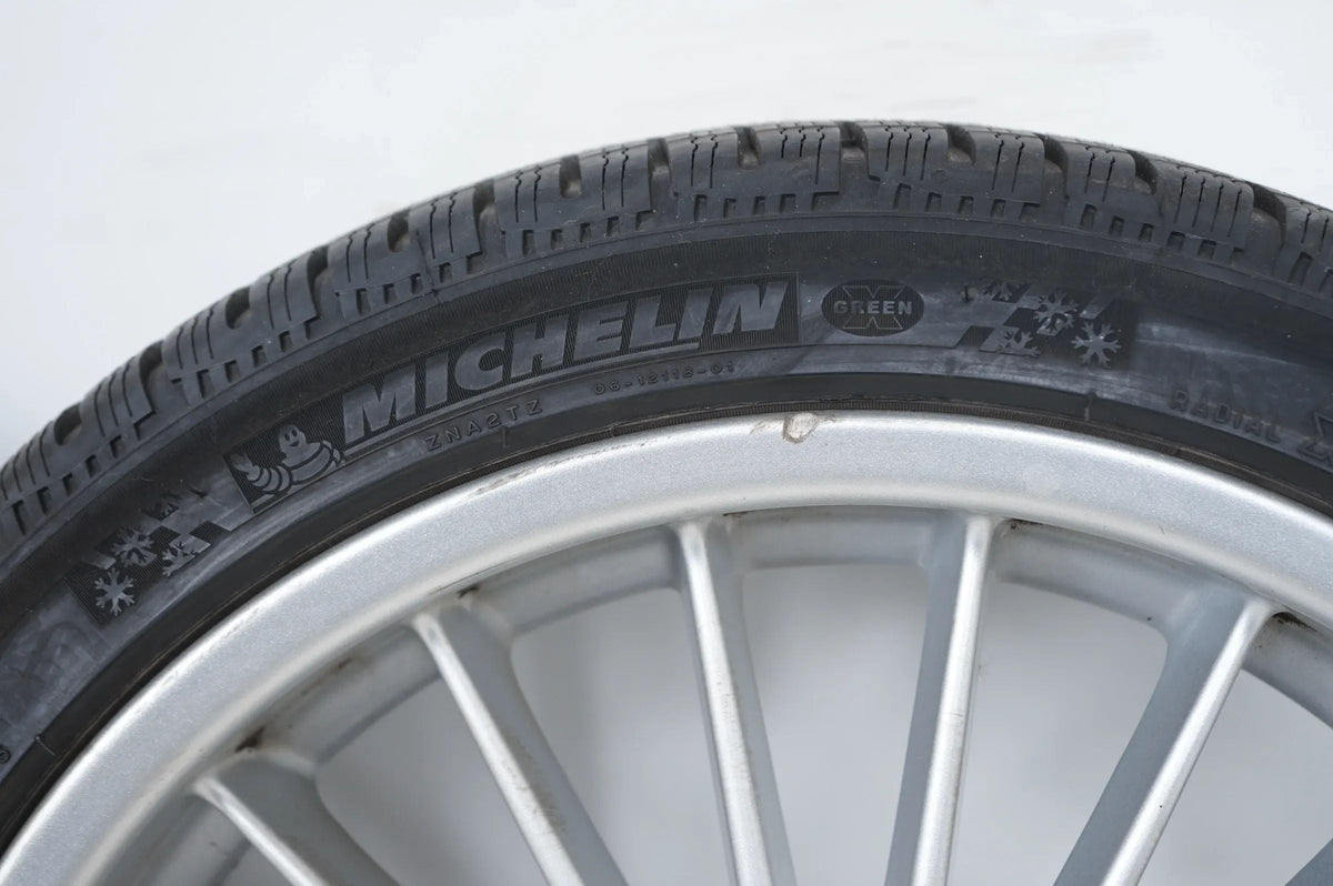 Bmw 3er E46 E90 Allwetterräder mit neuen Allwetterreifen 235 40 18 Zoll Detailansicht 9