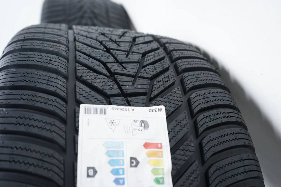 WieNeu Mercedes E63 AMG W213 Winterreifen Winterräder 20 Zoll A2134017100/7200
