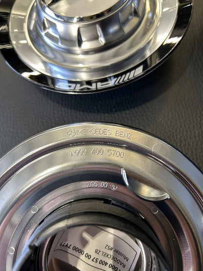 4x Original Wie Neu Mercedes AMG Nabendeckel Deckel Silber/schwarz A0004005700