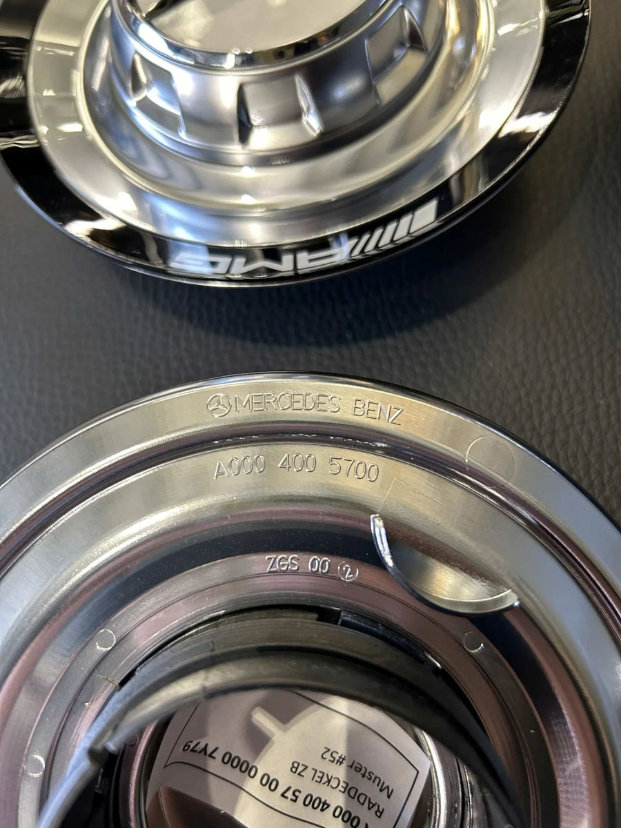 4x Original Wie Neu Mercedes AMG Nabendeckel Deckel Silber/schwarz A0004005700