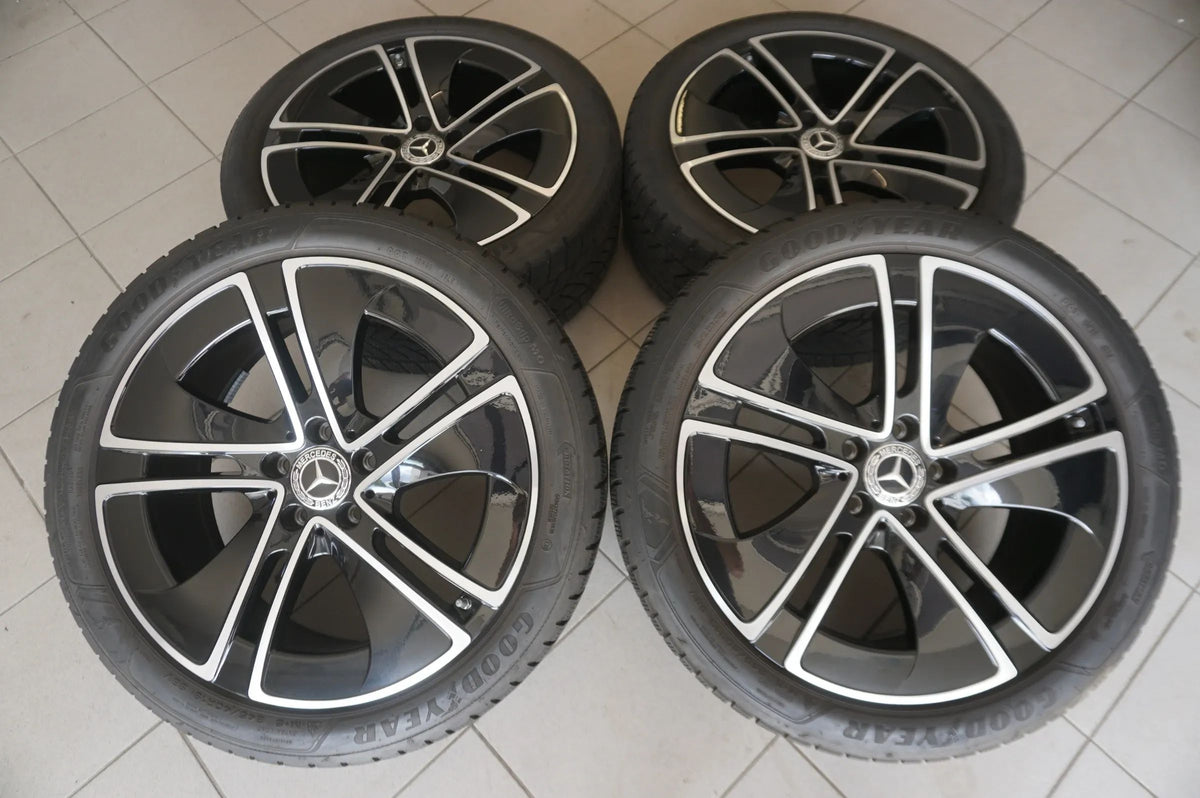 Original Mercedes CLE C236 Alufelgen Winterräder Winterreifen 245 40 R19 98V 8mm Visualizzazione dettagliata 2