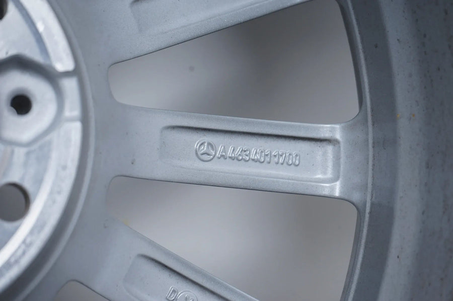 Neu Mercedes G Klasse W463 Winterreifen Winterräder 20 Zoll