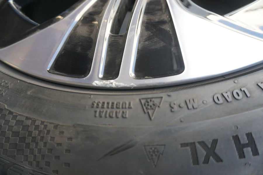 Original Mercedes E-Klasse W214 S214 Alufelgen Winterreifen 245 45 R19 7mm