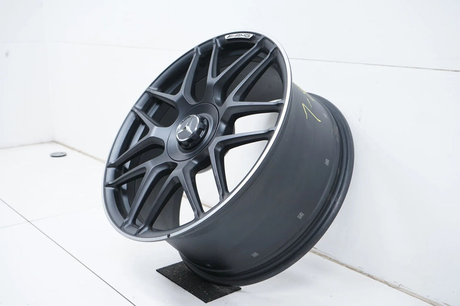 1 jante en aluminium 19 pouces Mercedes A45 CLA45 W177 A1774012400 9J ET52