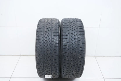 2 x Winterreifen Pirelli 235 55 19 Zoll DOT20/17 ca.4 mm MO RFT