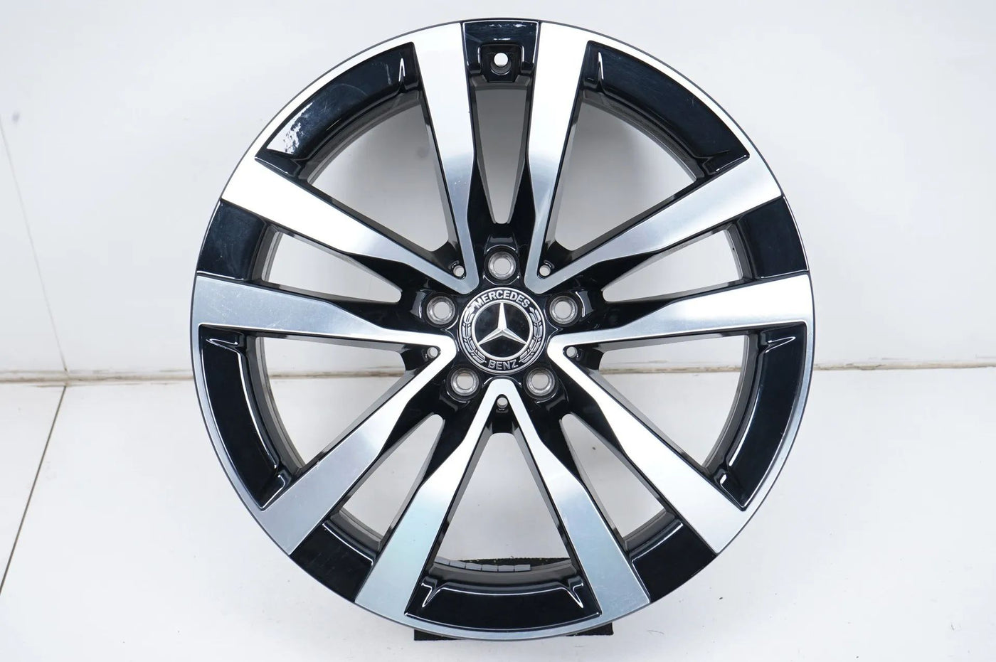 1 x Jante alliage Mercedes Classe S W223 19 pouces A2234013000 8,5J ET31,5