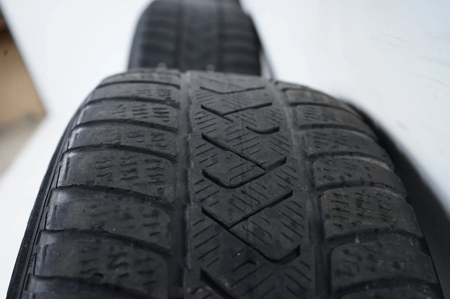Pneumatici invernali e ruote invernali BMW X1 X2 F48 F39, 225 50 18 pollici, 569