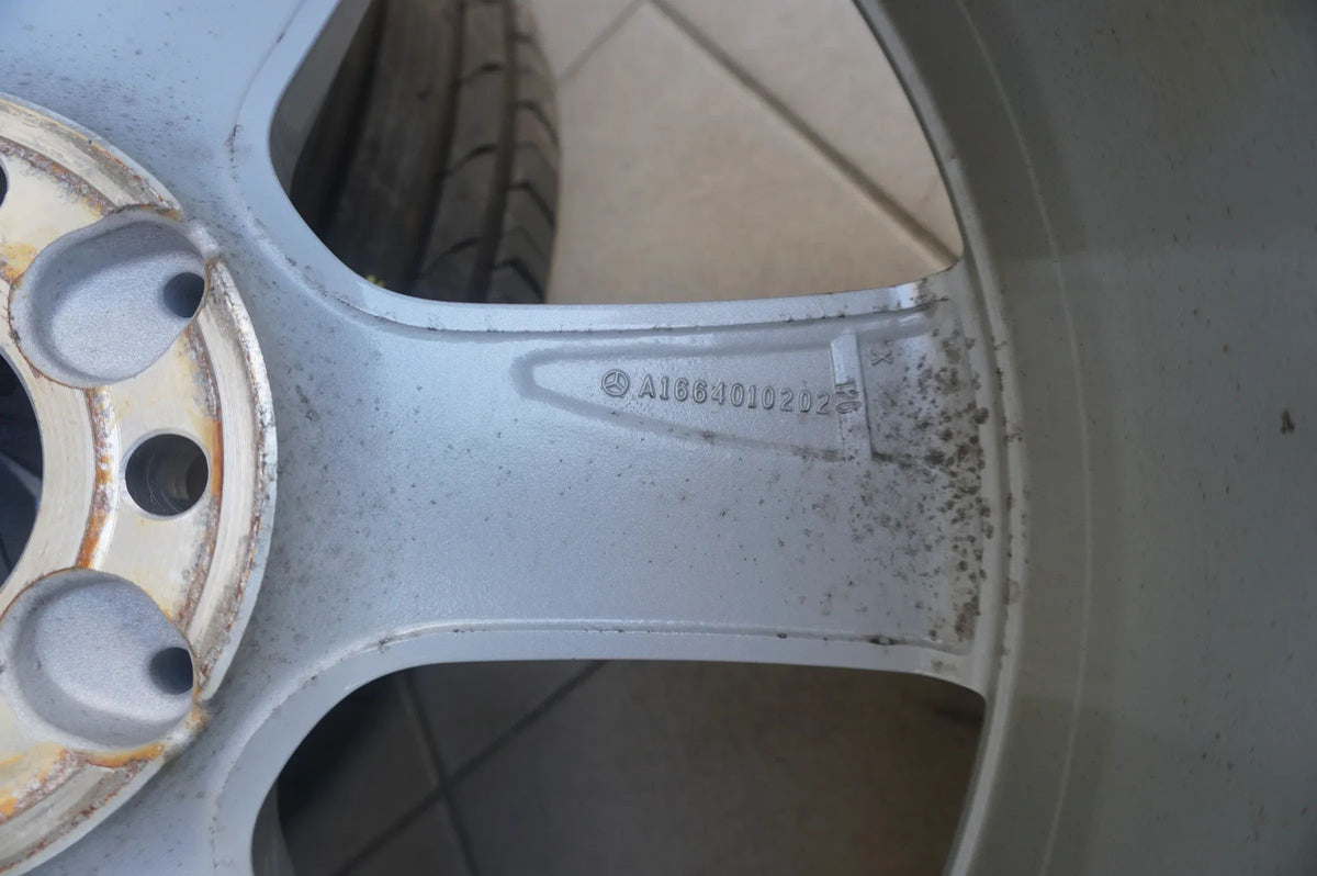 Original Mercedes ML GLE W166 Alufelgen Sommerräder Sommerreifen 255 50 R19 Zoll Detailansicht 7