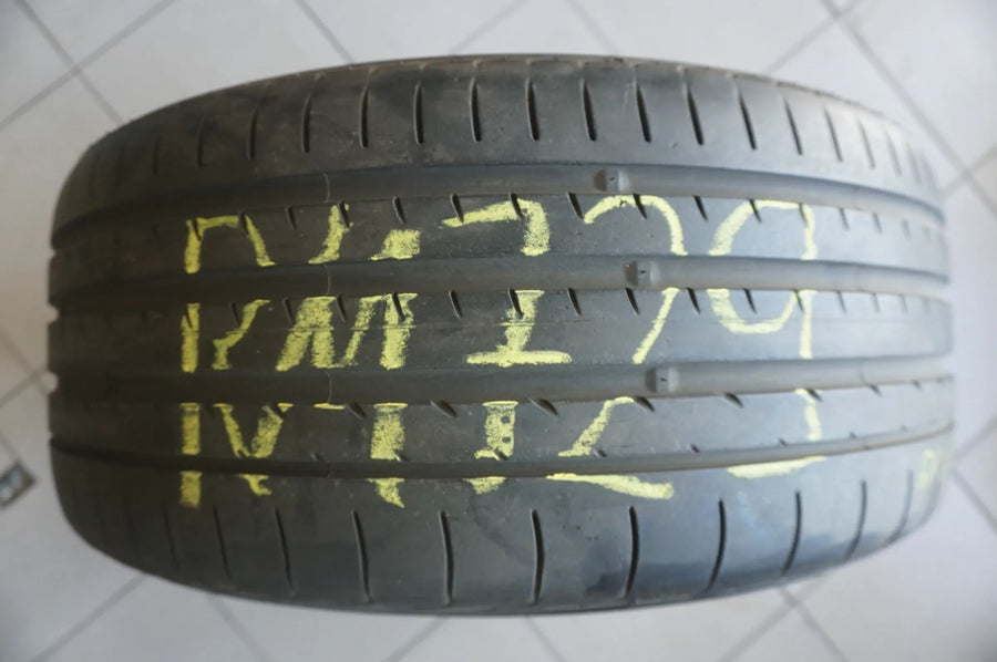 245 40 ZR19 R19 98Y Sommerreifen Yokohama AdvanSport V105 MO 2018 5mm
