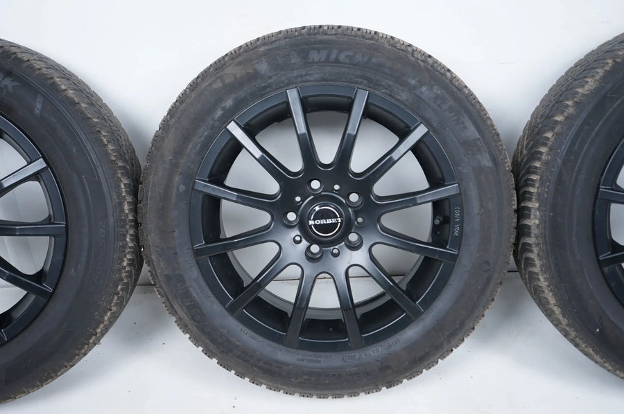Hyundai i30 Winterräder Winterreifen 205 60 16 Zoll