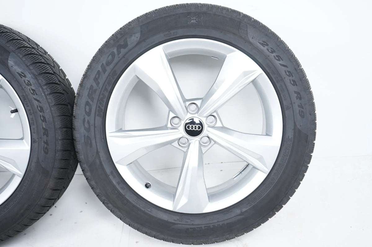 Audi Q5 SQ5 FY 8OA Winterreifen Winterräder 235 55 19 Zoll 80A601025K Detailansicht 6