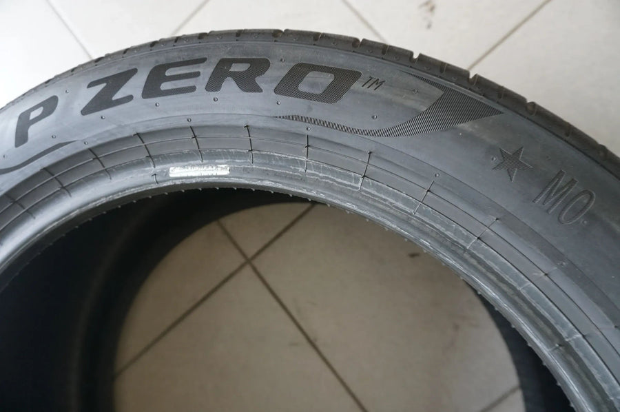 1 X 275 40 R19 105Y Sommerreifen Pirelli P Zero PZero * MO 2023 5,5mm