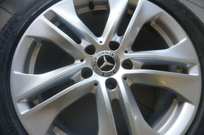 Jantes en alliage léger d'origine Mercedes Classe E W212 S212 17 pouces avec pneus été A2124010902