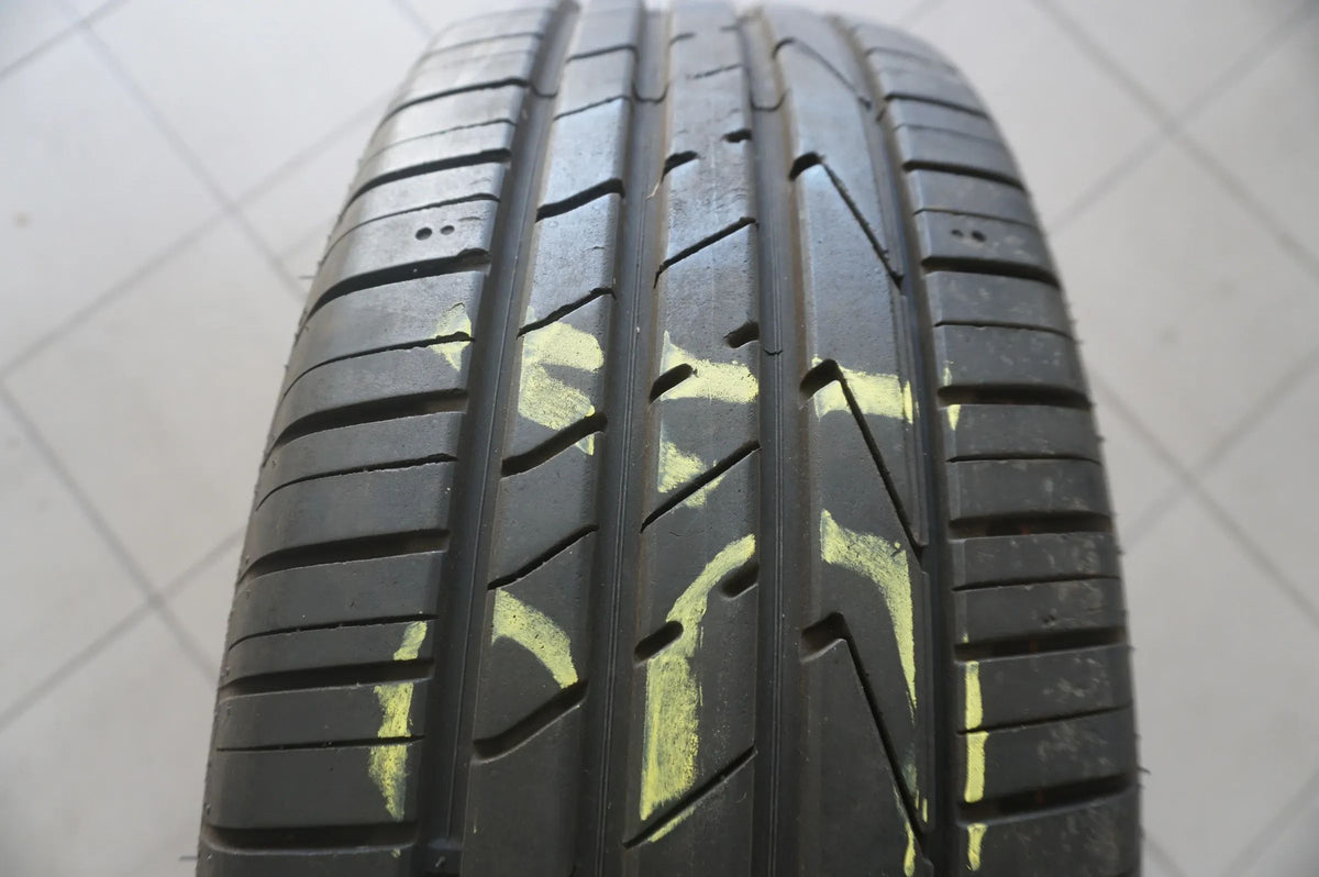 1 X 235 65 R17 104V Sommerreifen Hankook Ventus S1 evo2 SUV MO 2019 8mm Detailansicht 2