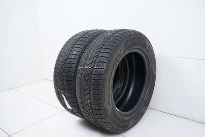 2x Winterreifen Pirelli 235 65 17 Zoll DOT20 MO ca.6 mm