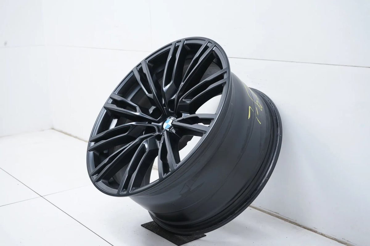 1 x BMW M3 M4 G80 G82 lichtmetalen velg 19 inch 829M 8093845 9,5J Detailweergave 3
