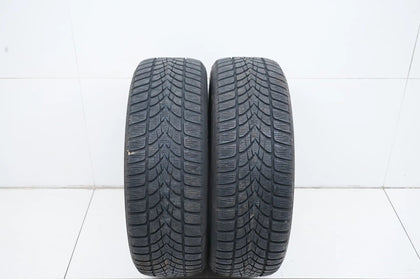 2 x Dunlop winter tires 215/55 R18 inch, approx. 4mm tread depth, DOT19 MO RFT