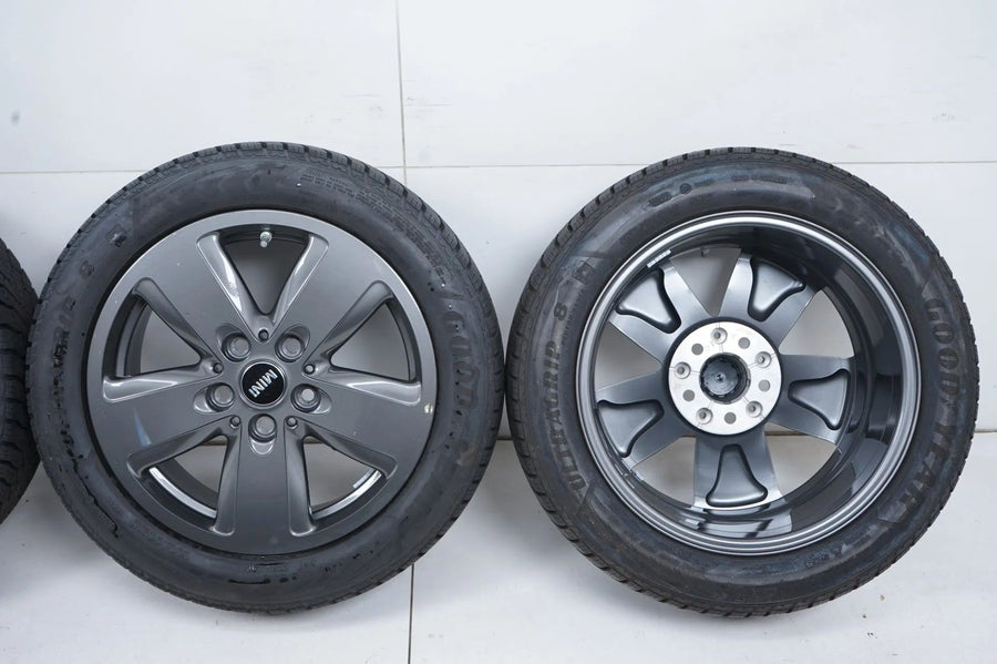 Pneus hiver MINI F55 F56 F57, jantes hiver 195/55/16 pouces