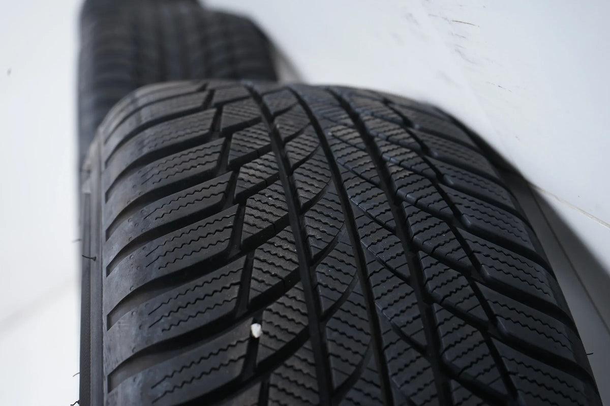 BMW 3 Series G20 G21 Winter Tires Winter Wheels 205/60 R16 inch Detailansicht 10
