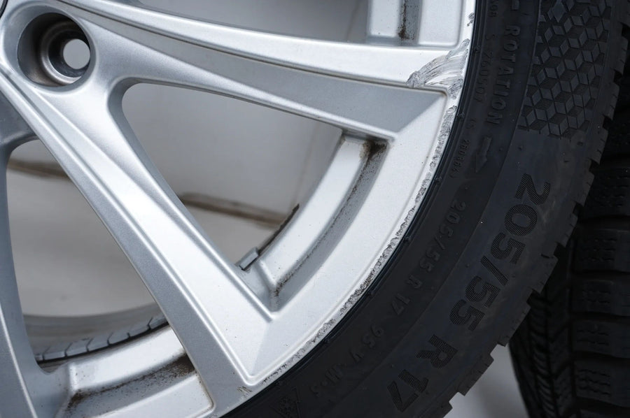 Zimní pneumatiky a disky Audi Q2 GA 205 55 17 palců
