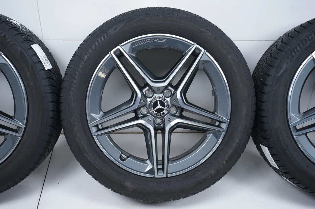Jantes et pneus hiver Mercedes GLA GLB H247 235/50/19 pouces Vue détaillée 4