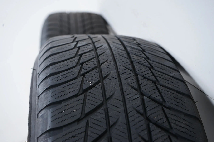MINI Countryman F60 summer tires, summer wheels 205/65 R16 inch 517