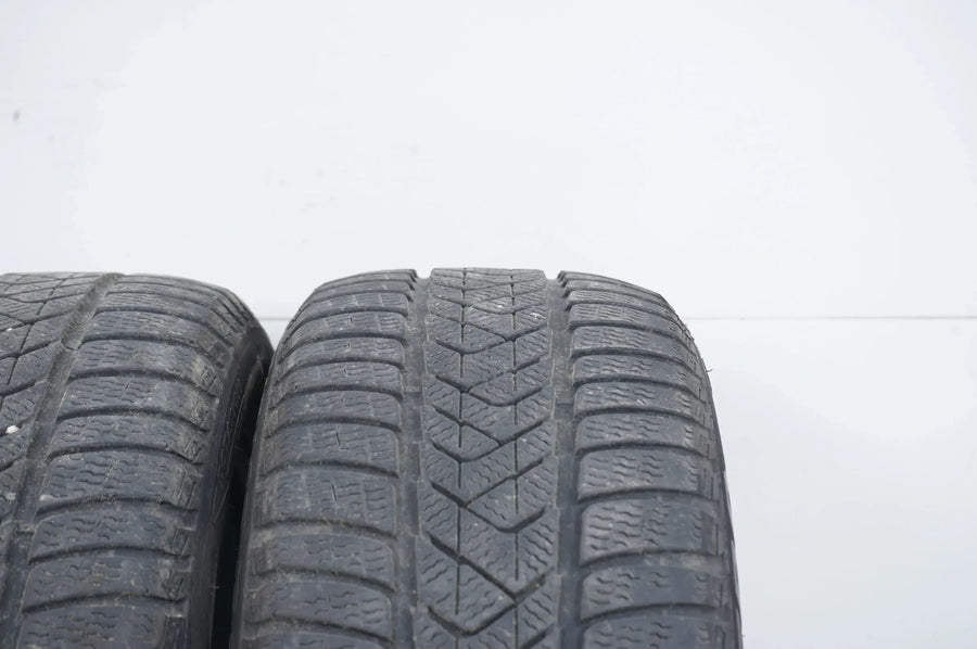2x Winterreifen Pirelli 245/45 R18 Zoll DOT19 ca.4mm Bmw*MO