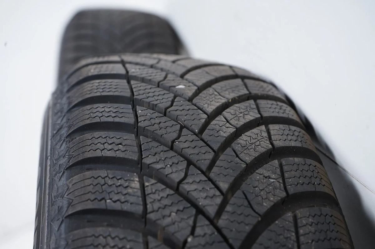 Audi A1 GB winter tires/wheels 185/65/15 inch Detailansicht 11