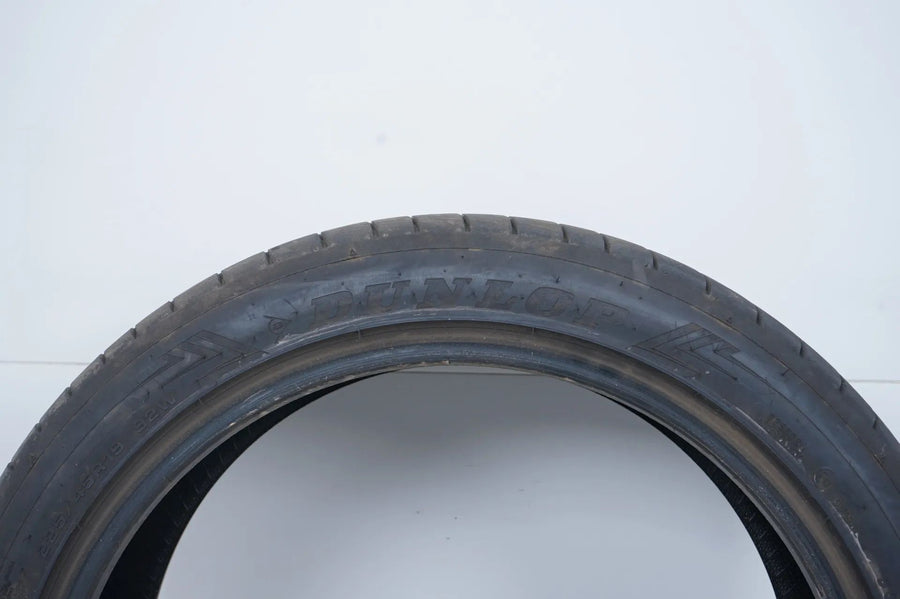 1x Dunlop summer tire 225 45 19 inch DOT17 BMW* approx. 6mm tread depth RFT