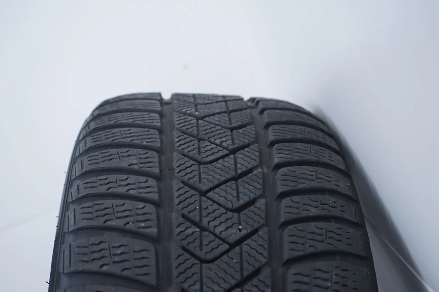 Mercedes C-Class W206 winter tires/wheels 225/45/18 inch