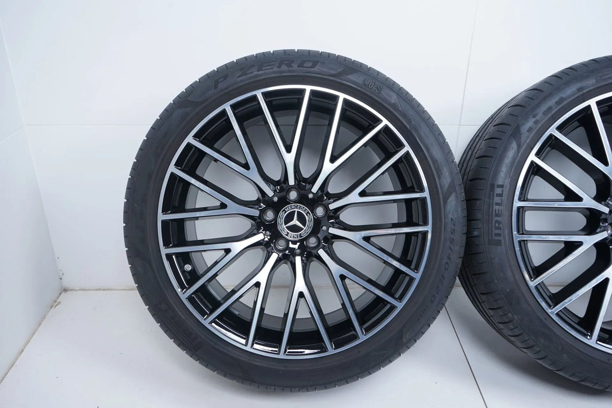 Mercedes S-Class W223 V223 Summer Wheels Summer Tires 20 Inch Detailansicht 3