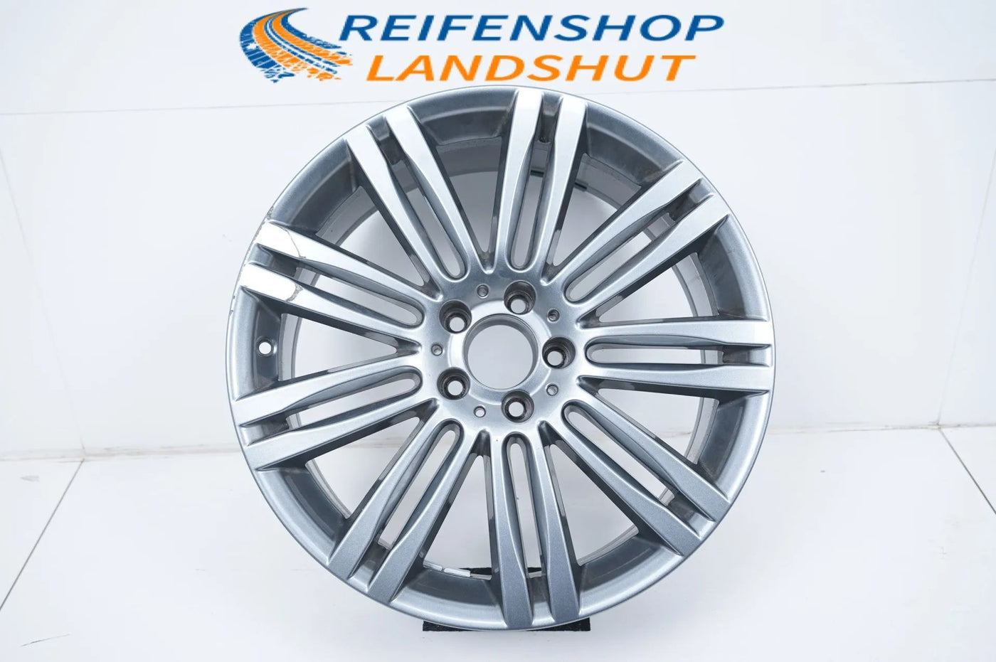1 x Mercedes CLS W218 Alloy Wheel 19 Inch A2184012200 8.5J