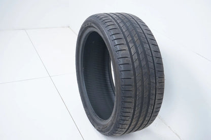 1x Sommerreifen Bridgestone 225 40 18 Zoll DOT19 ca. 5mm Bmw*