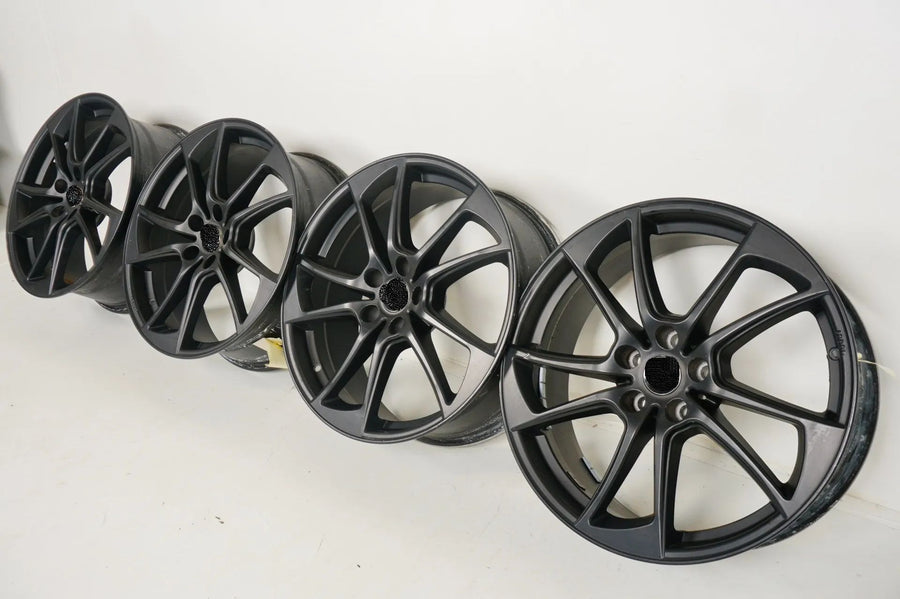 Hliníkové disky Audi A6 4G Mercedes třídy GLA W156 X156 19 palců