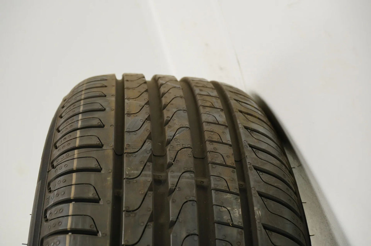 Original Mercedes A-Class W177 B-Class Summer Wheels Summer Tires 205 60 R16 8mm Detailansicht 12