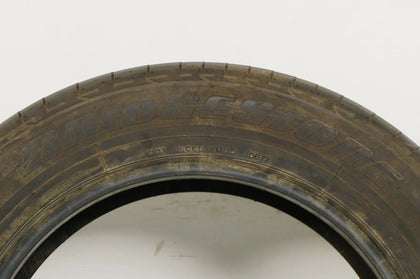 1 pneu été Bridgestone DOT17 255/55/19 pouces, profondeur de sculpture d'environ 5 mm