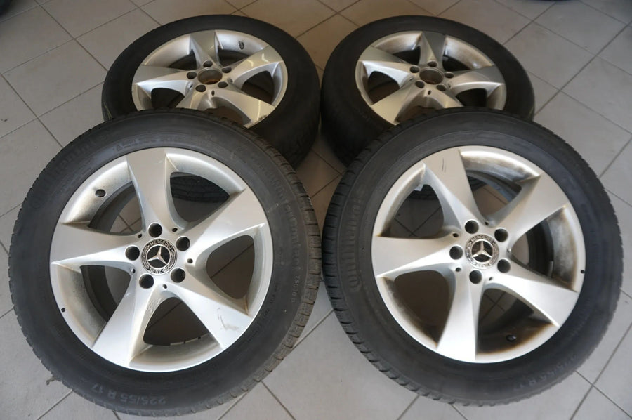 Original Mercedes V-Class Vito W447 17-inch Alloy Wheels A4474012200 Winter Tires