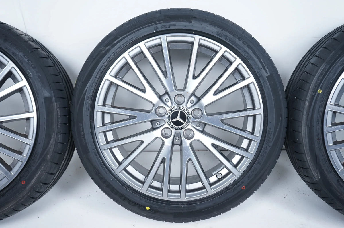Mercedes A B Cla Klasse W177 W247 Neu Winterräder mit neuen Winterreifen 225 45 18 Zoll