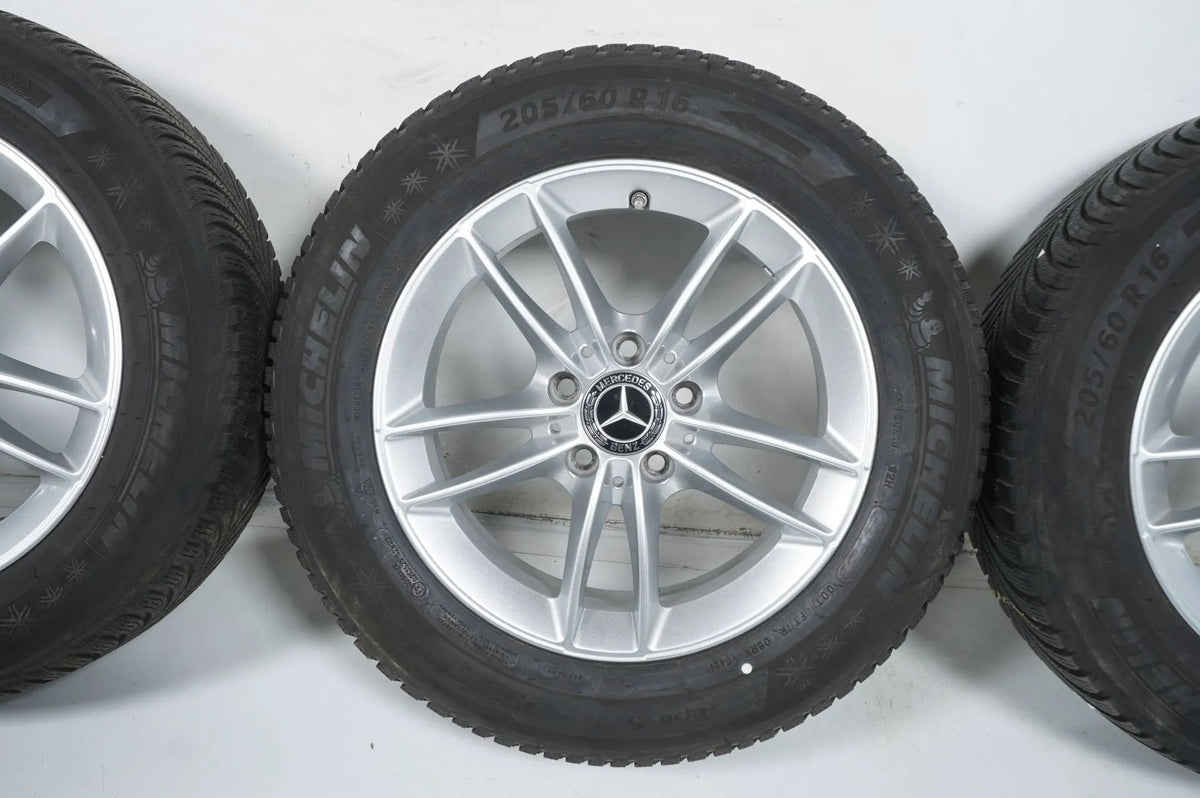Mercedes A B Klasse W177 B247 Winterreifen Winterräder 16 Zoll Detailansicht 5
